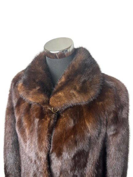 Cappotto Vintage in Pelliccia di Visone Mogano
