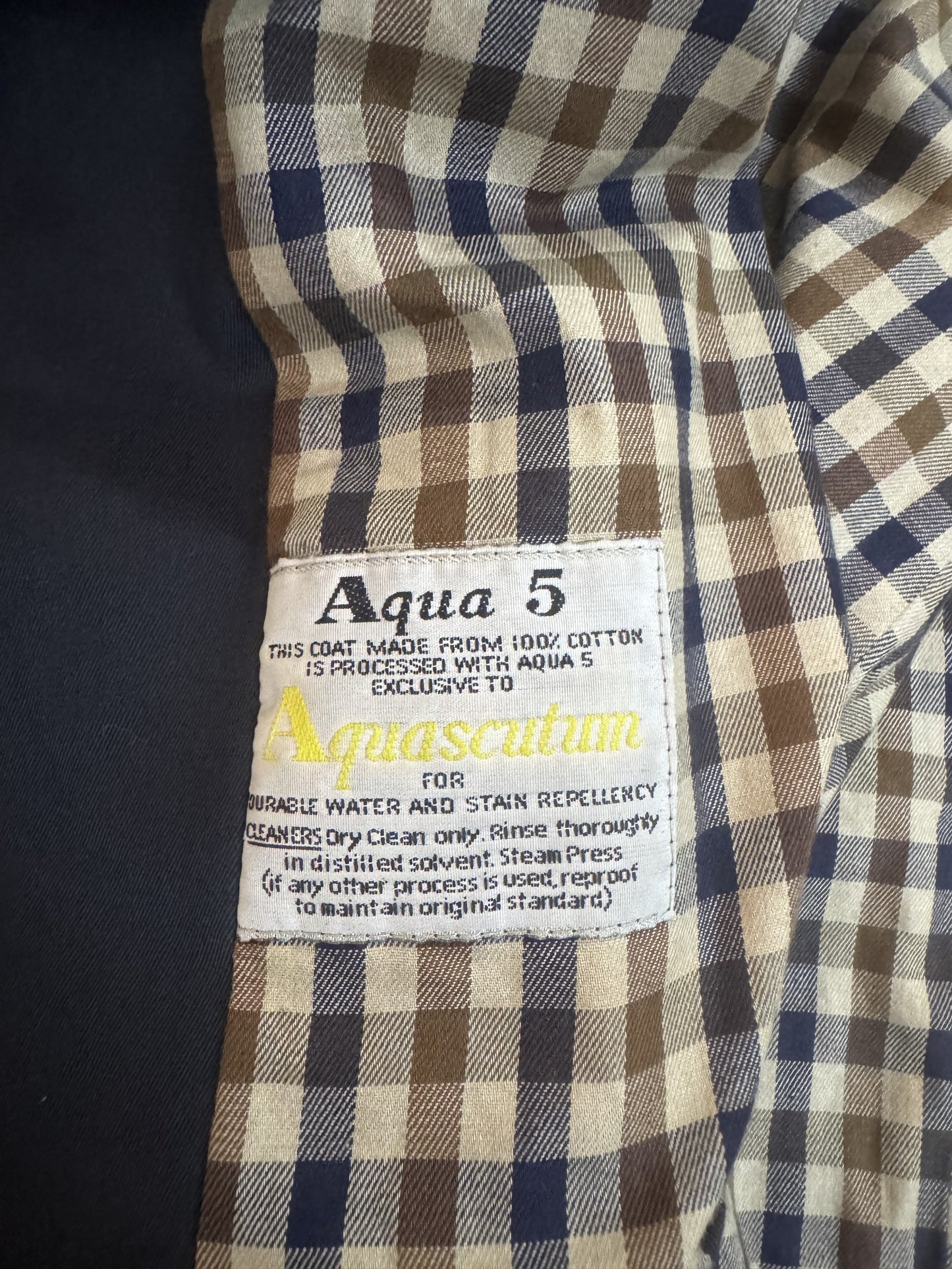 Trench Aquascutum Blu Navy in Cotone